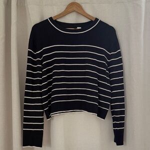 H&M Navy and White Striped Sweater Size M
